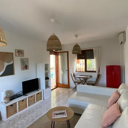 Urbanizacion El Patio Bloque 2 Apartment *