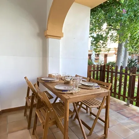 Urbanizacion El Patio Bloque 2 * Dénia