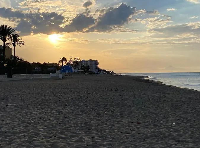 Urbanizacion El Patio Bloque 2 *